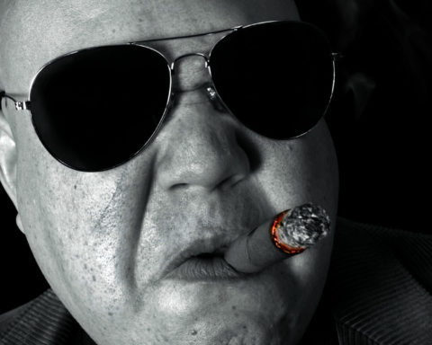 Hollywood con man